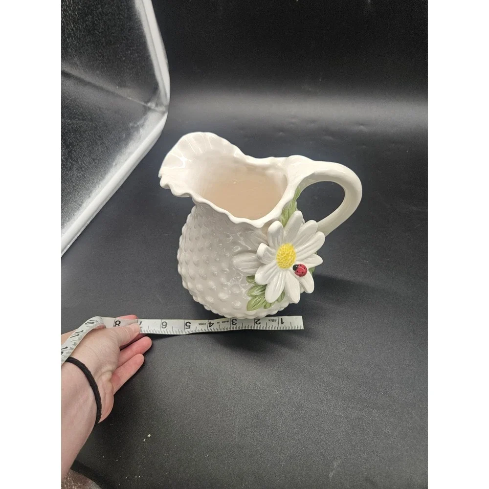 Cracker‎ Barrel Vintage DAISY Hobnail White Ceramic Pitcher with Ladybug